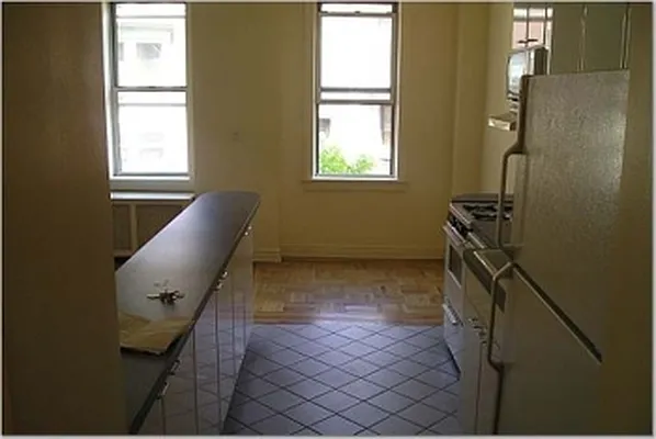 Rented by MNS | media 32