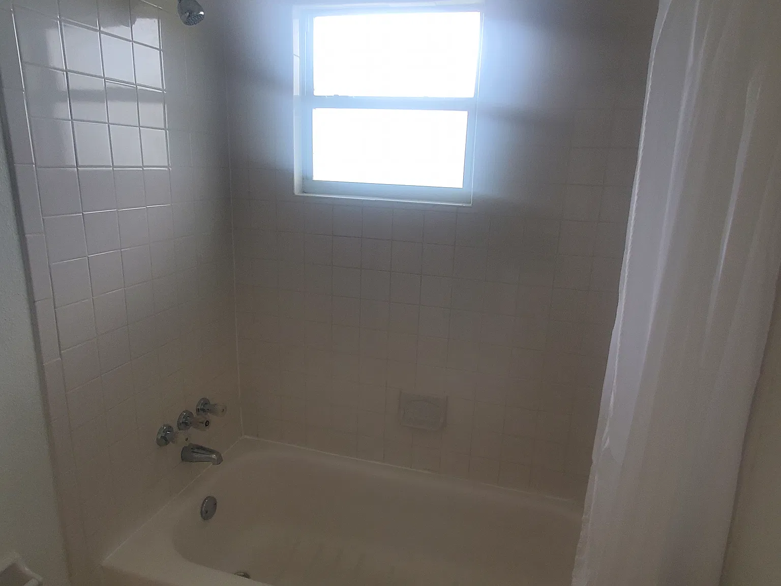 2 bed, 987 sqft, $1,400 — Photo 2
