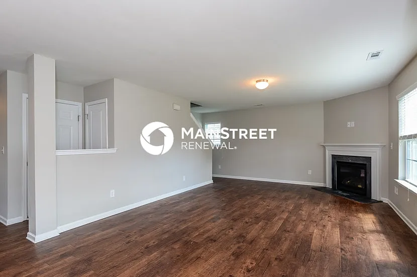 Building Photo - 6407 Maple Creek Ct