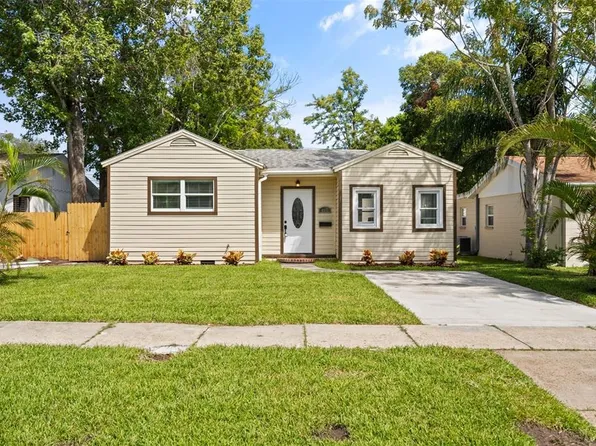 605 34th Ave N, Saint Petersburg, FL 33704