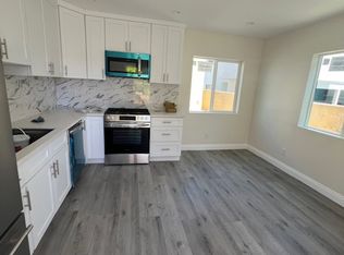 14826 Vanowen St #14822, Van Nuys, CA 91405