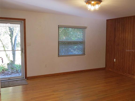 3rd image of 3617 SW 20th St