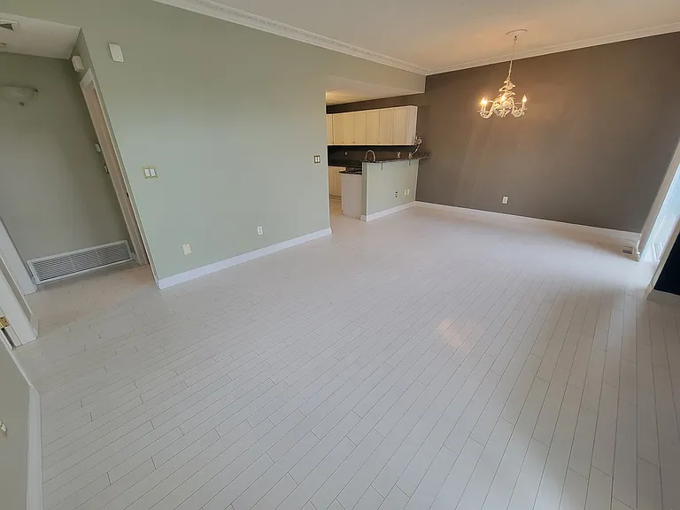 1179 Summerside Dr SW #32 — Photo 5