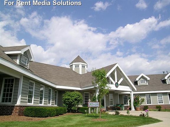 Community Clubhouse & Front Office