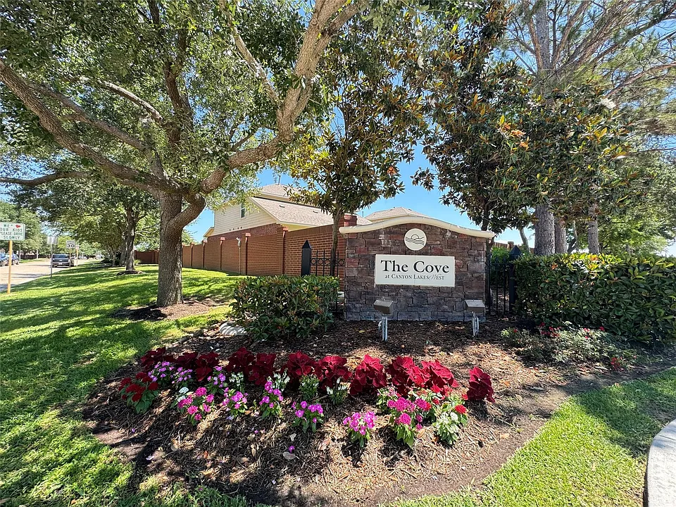 8107 Gran Villa Dr