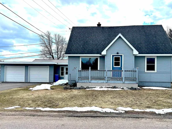 1800 Cindy St, Ishpeming, MI 49849