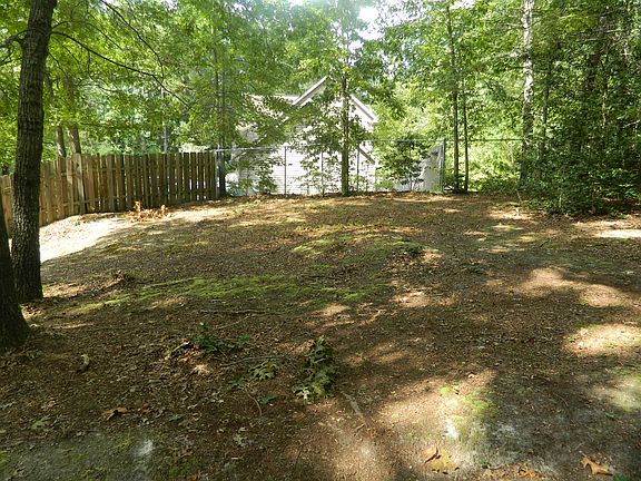 3rd image of 4102 Dartmoor Ct