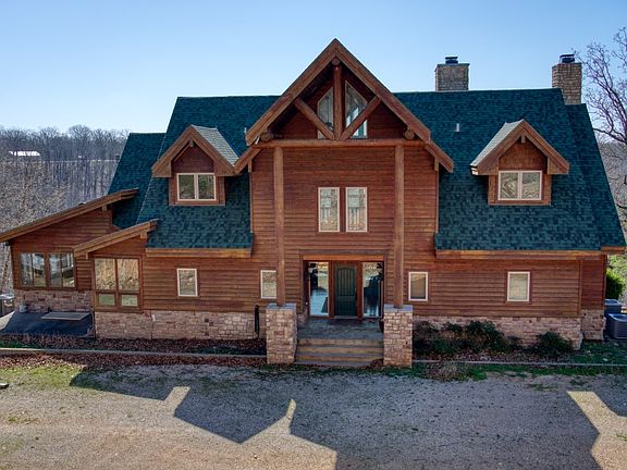 3rd image of 238 Lake Forest Dr