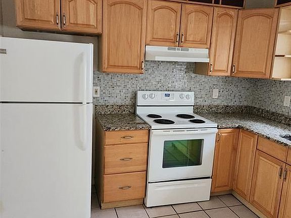 4th image of 809 W Las Olas Blvd #809