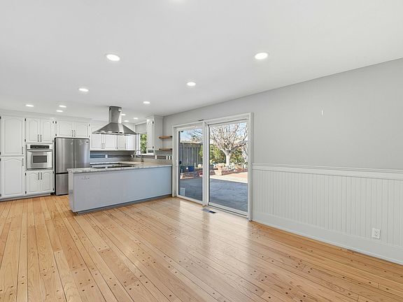 4th image of 4859 Borina Dr