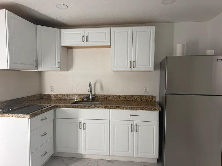 5560 W 13th Ave #1 — Photo 8