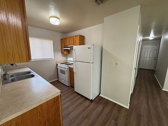 5th image of 4630 Avenida Prima St