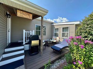 46 Gary Ave, Hooksett, NH 03106