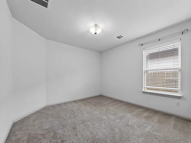 125 Caterpillar Ln — Photo 6