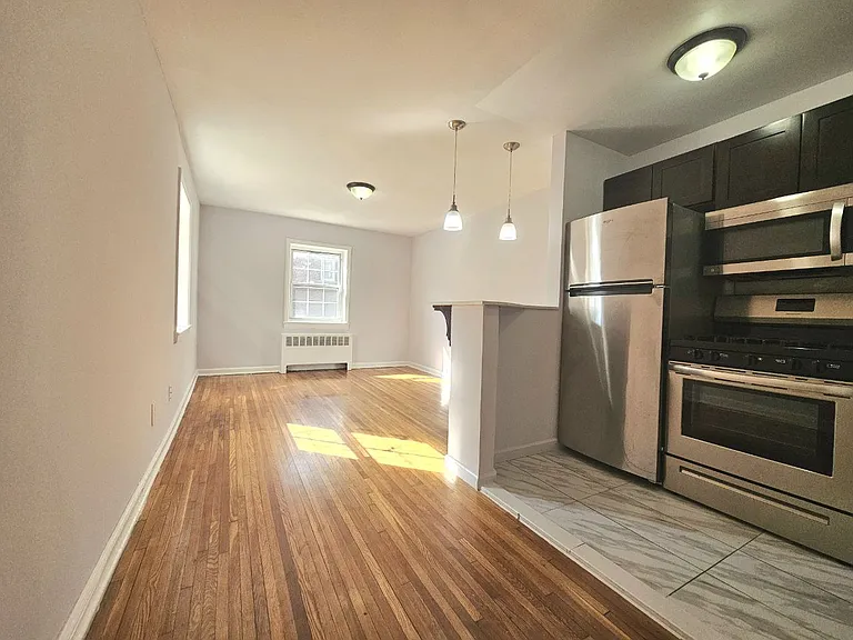 26 Beaumont Pl #3J — Photo 1