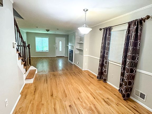 5th image of 47 Fremont Ave