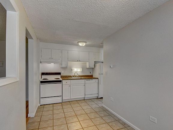 5th image of 140 S Ogden St APT 104