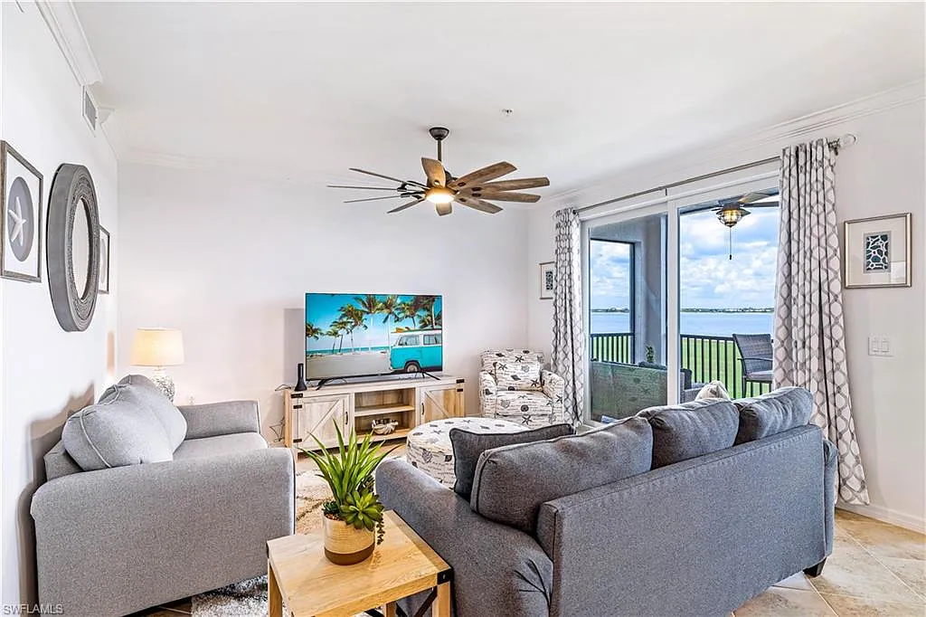 2 bed, 2.0 bath, 1170 sqft, $6,000 — Photo 3