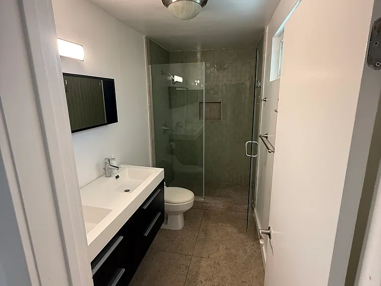 811 S Bedford St #204 — Photo 23