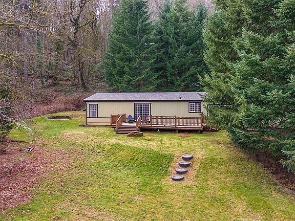 4th image of 40405 NW Maple Ridge Rd