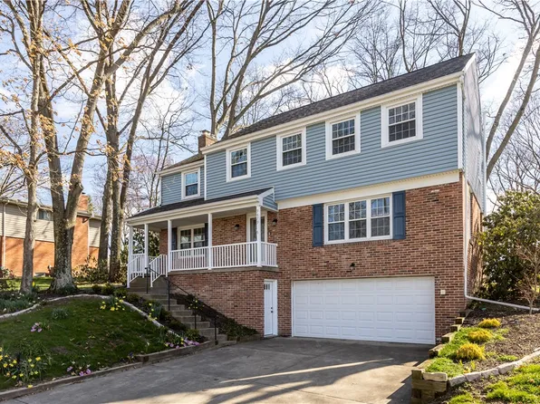 9879 W Moccasin Trl, Wexford, PA 15090