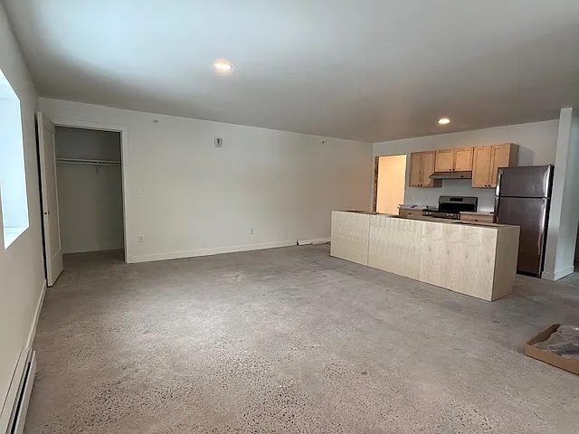 710 Chippewa Sq #1 — Photo 9