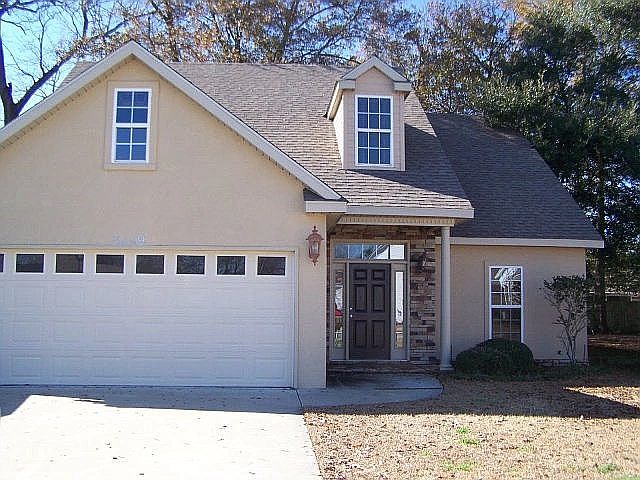 1st image of 3449 Drayton Cir