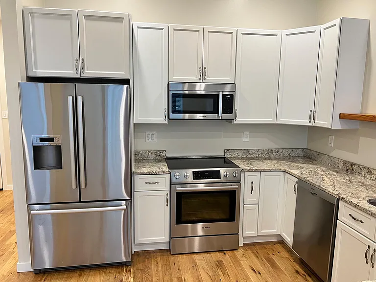 1120 Walnut St #2A — Photo 7