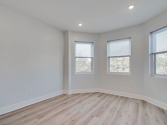 5th image of 3852 W Girard Ave #5