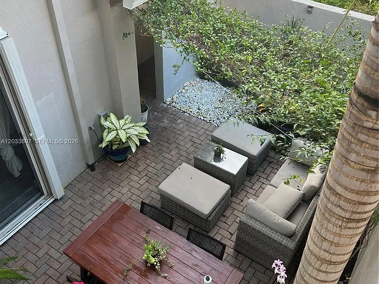 1140 Cliffrose St #1140 — Photo 13