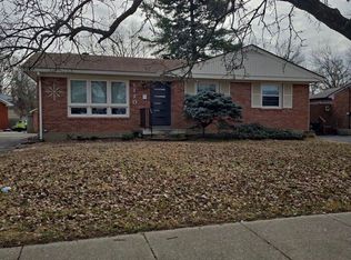 4110 Blossomwood Dr, Louisville, KY 40220