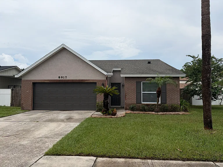 8917 Cherrystone Ln — Photo 1