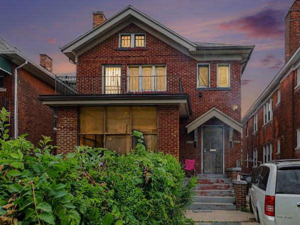 3027 Tuxedo St