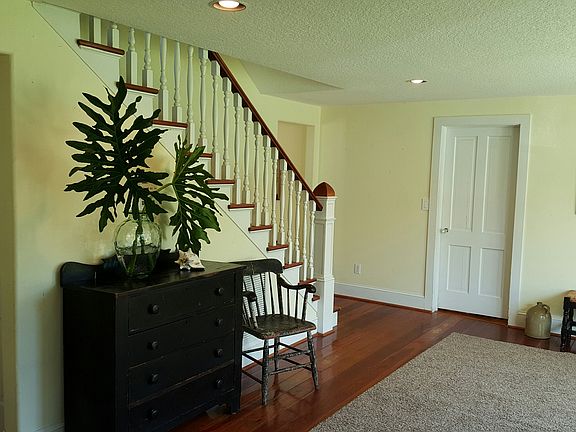 5th image of 7330 Earlwood Ave