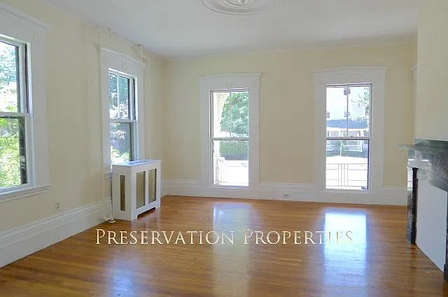 195 Church St #1 — Photo 6