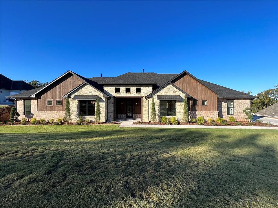 1st image of 9709 Quail Hollow Way
