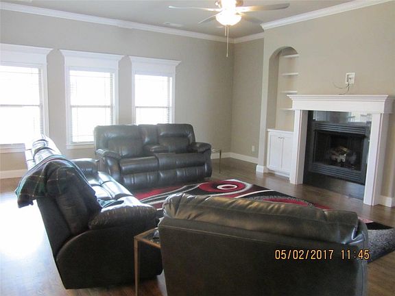 5th image of 5713 S 61st St