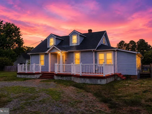 315 Cedar Ave, Colonial Beach, VA 22443