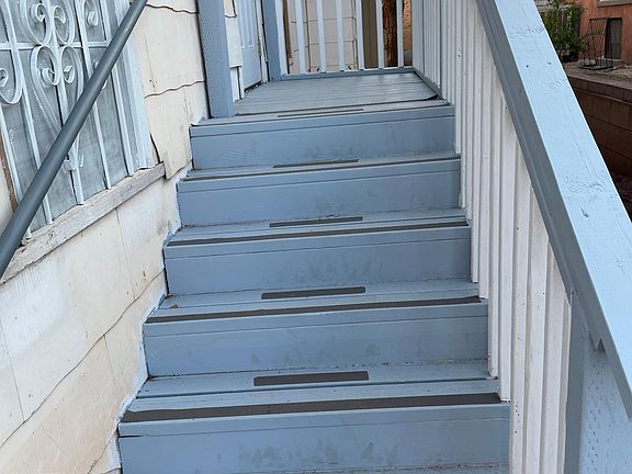 entrance to upstairs apartment