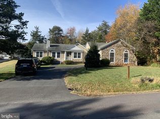 109 Fairfax Ln, Locust Grove, VA 22508