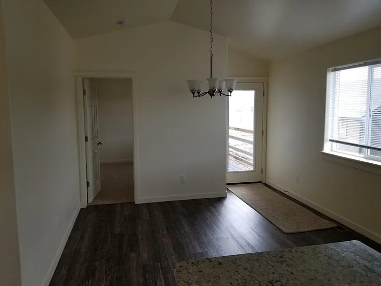 104 William Ct — Photo 11