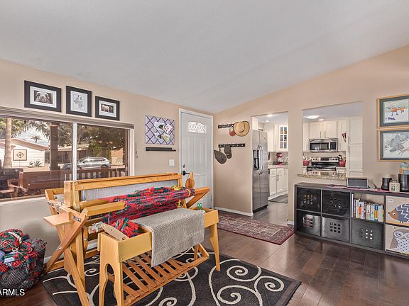5th image of 9426 E LAKESIDE Drive