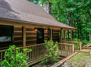 360 Devils Lake Dr, Seven Devils, NC 28604