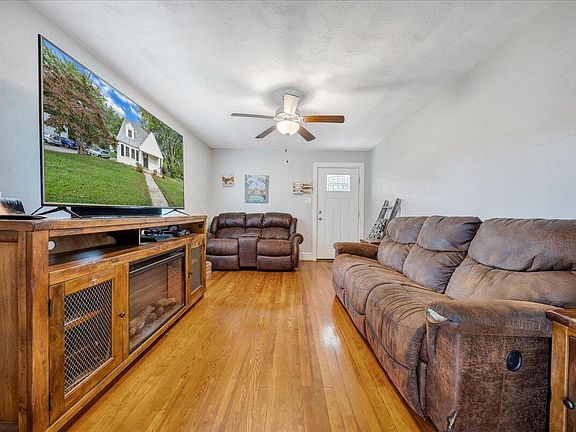 4th image of 3619 Garden City Blvd SE