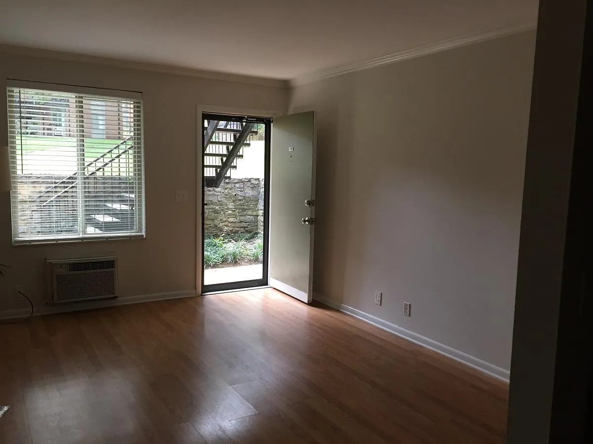 1 bed, 600 sqft, $1,275 — Photo 4