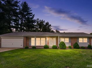 13008 Libourne Ct, Saint Louis, MO 63141