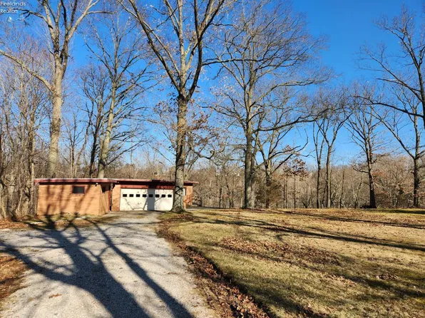 51223 N Ridge Rd, Vermilion, OH 44089