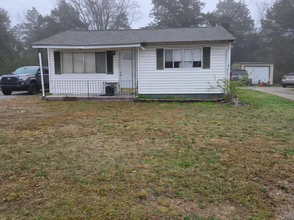 305 S Cedar Ln, Fort Oglethorpe, GA 30742