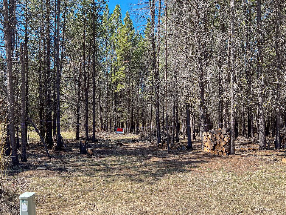 1st image of 54431 Silver Fox Dr
