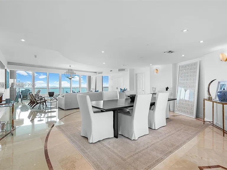 1643 Brickell Ave #2805 — Photo 5